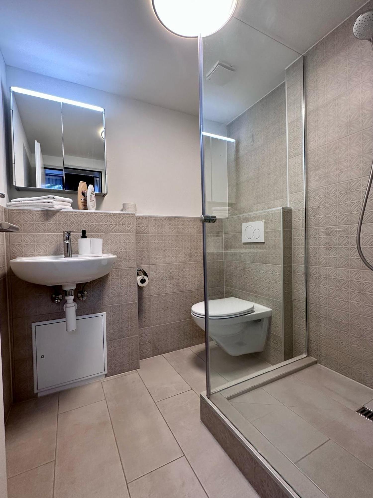 Welcome Hotel - Hellbuehl Self-Check-In ภายนอก รูปภาพ