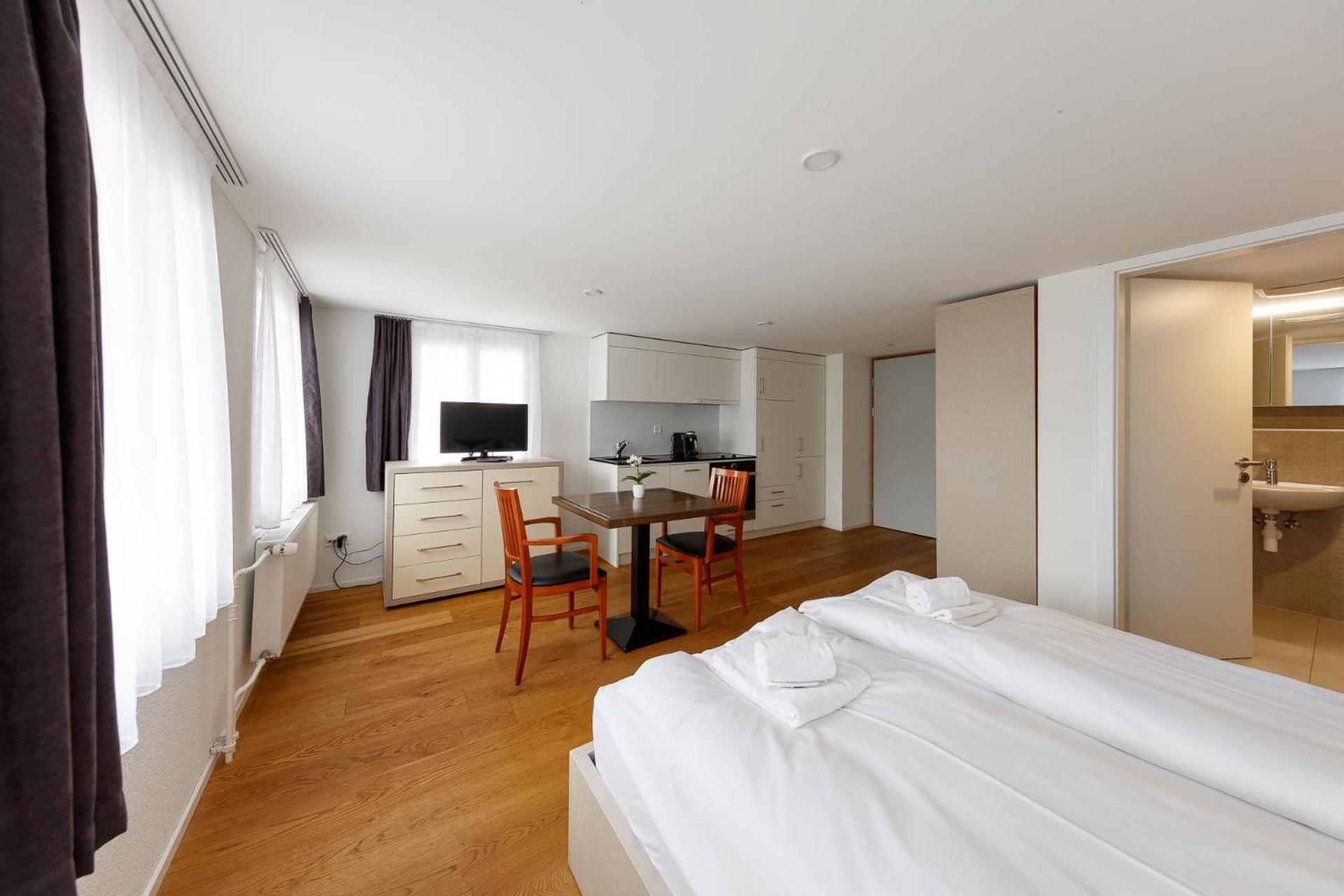 Welcome Hotel - Hellbuehl Self-Check-In ภายนอก รูปภาพ