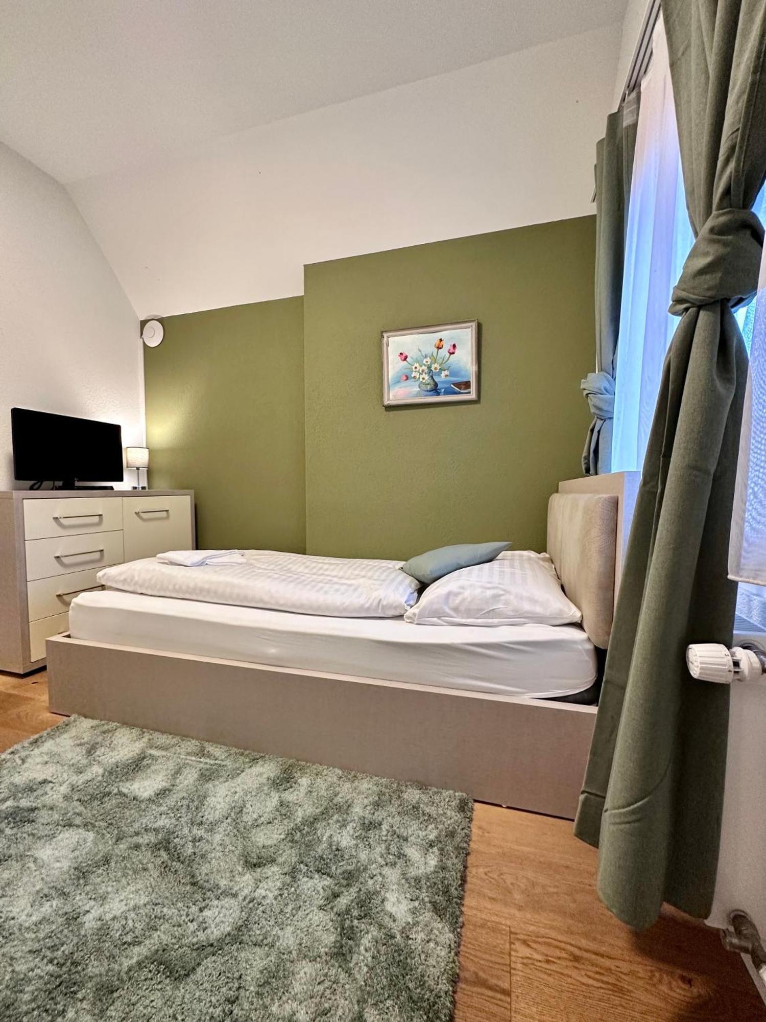 Welcome Hotel - Hellbuehl Self-Check-In ภายนอก รูปภาพ
