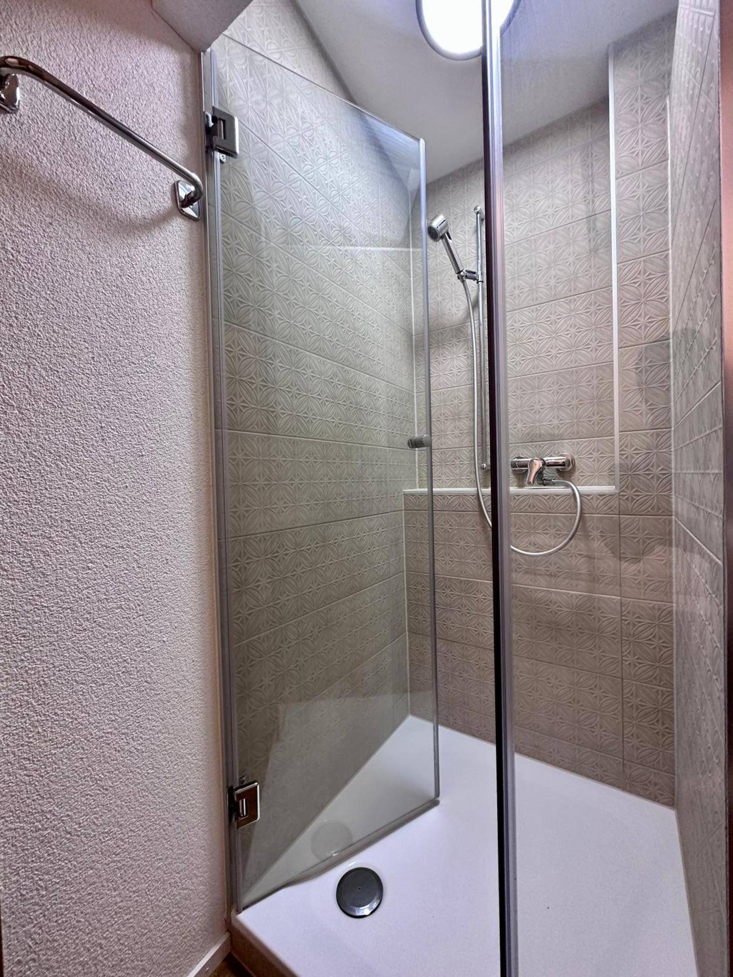 Welcome Hotel - Hellbuehl Self-Check-In ภายนอก รูปภาพ